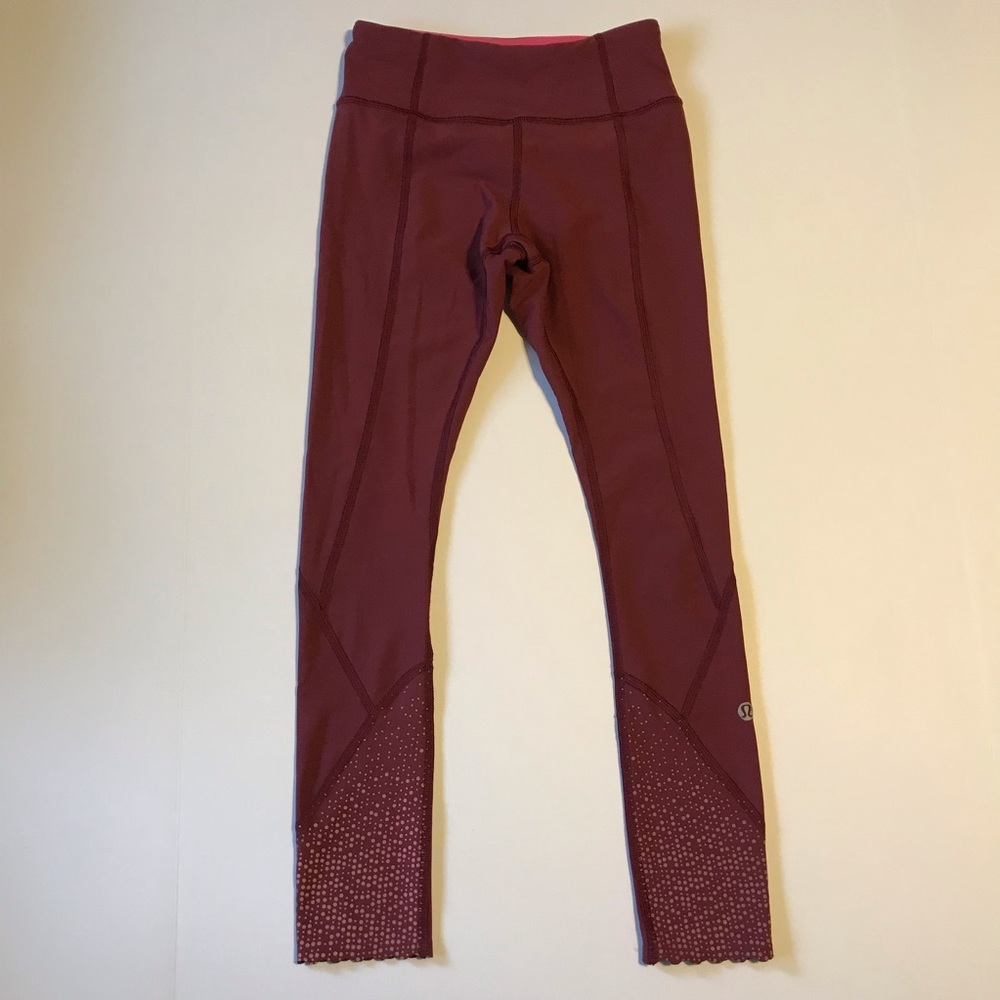Lululemon “Tight Stuff” Scalloped Tights - 2
